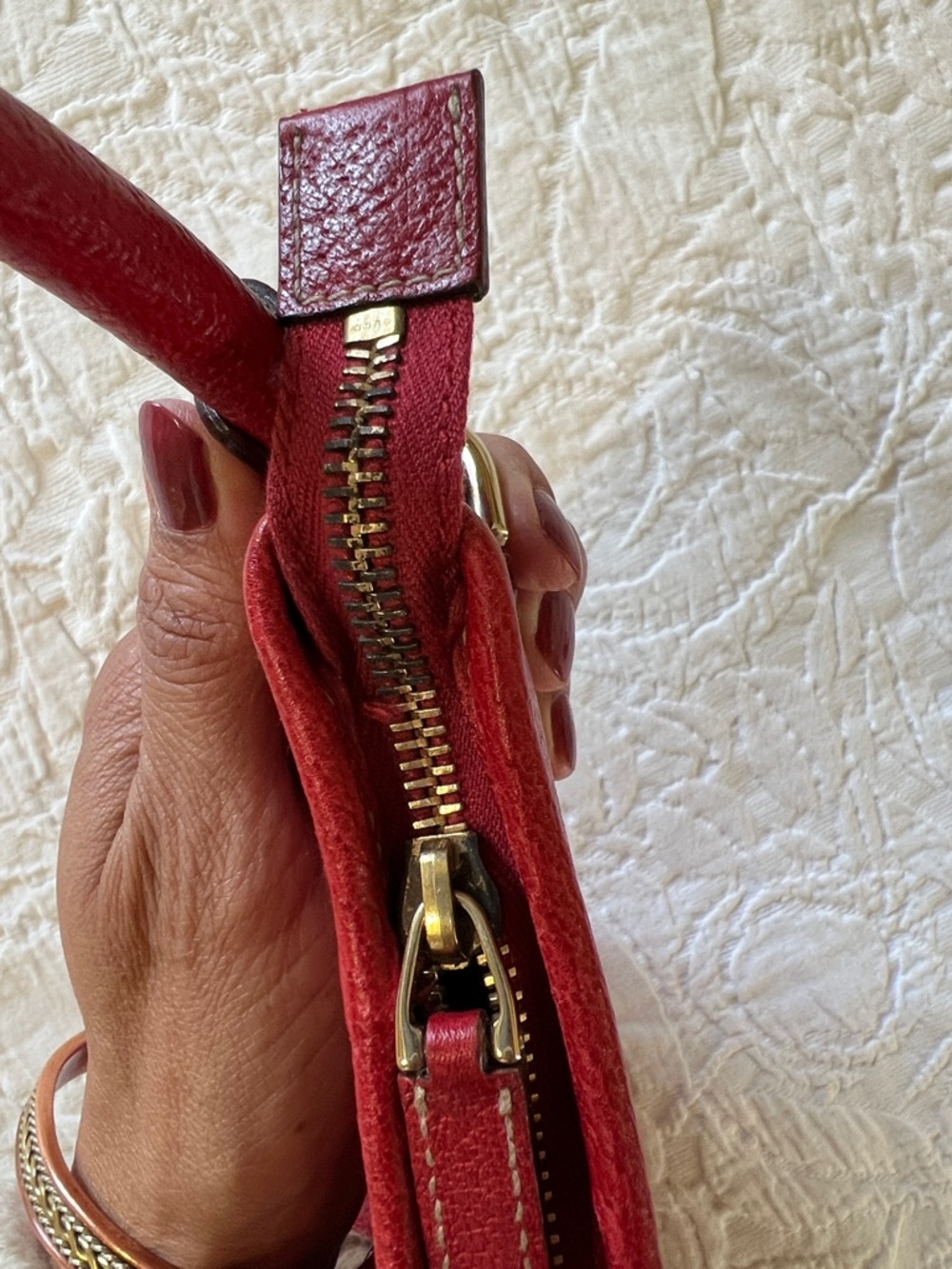 Gucci Abbey Shoulder Bag with Gold Hardware - Picture 16 of 17